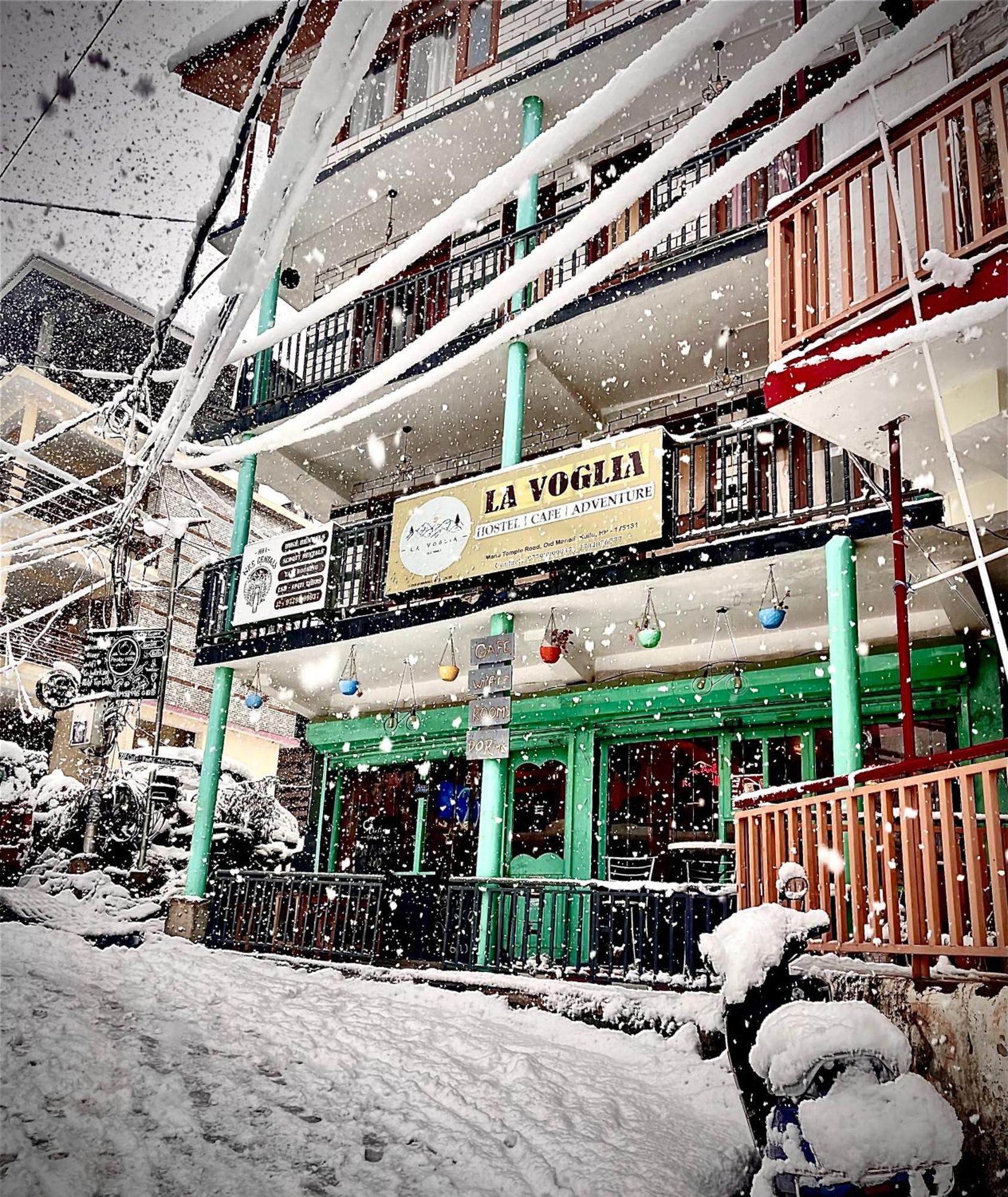 La Voglia-Old Manali Hostel ภายนอก รูปภาพ