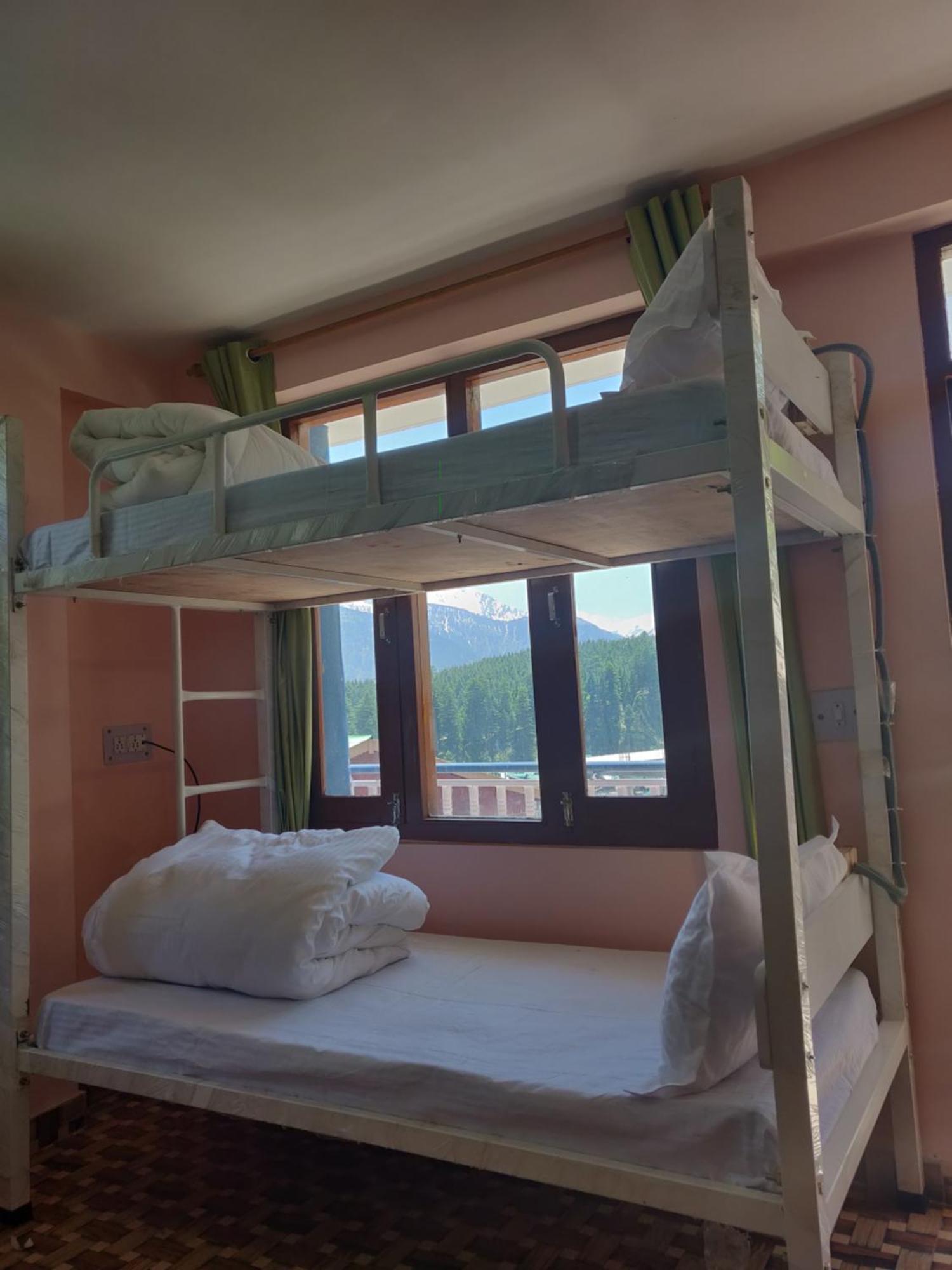 La Voglia-Old Manali Hostel ภายนอก รูปภาพ